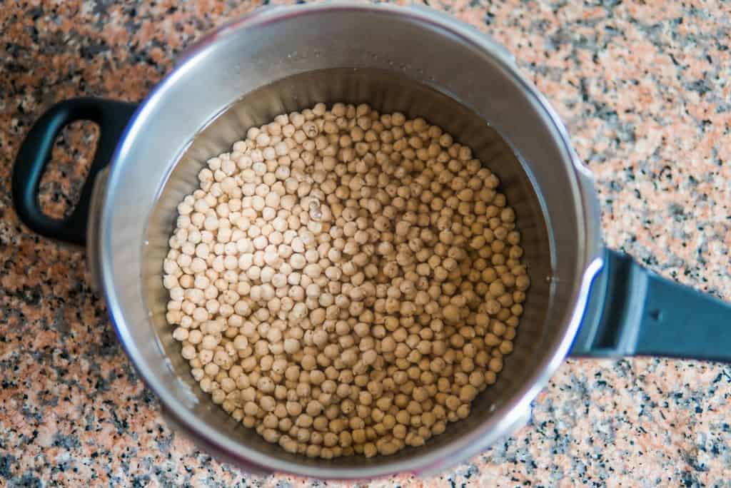 shutterstock_1054571645