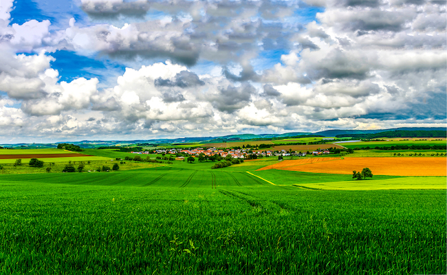 Green,Valley,Cloudy,Sky.,Cloudy,Day,In,Summer