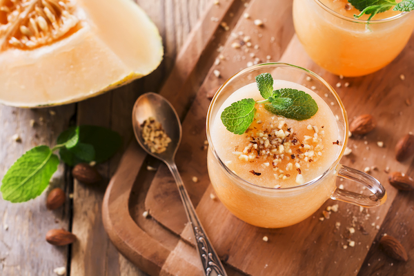 Fresh,Melon,Smoothie,With,Almond,In,A,Glass,On,Old